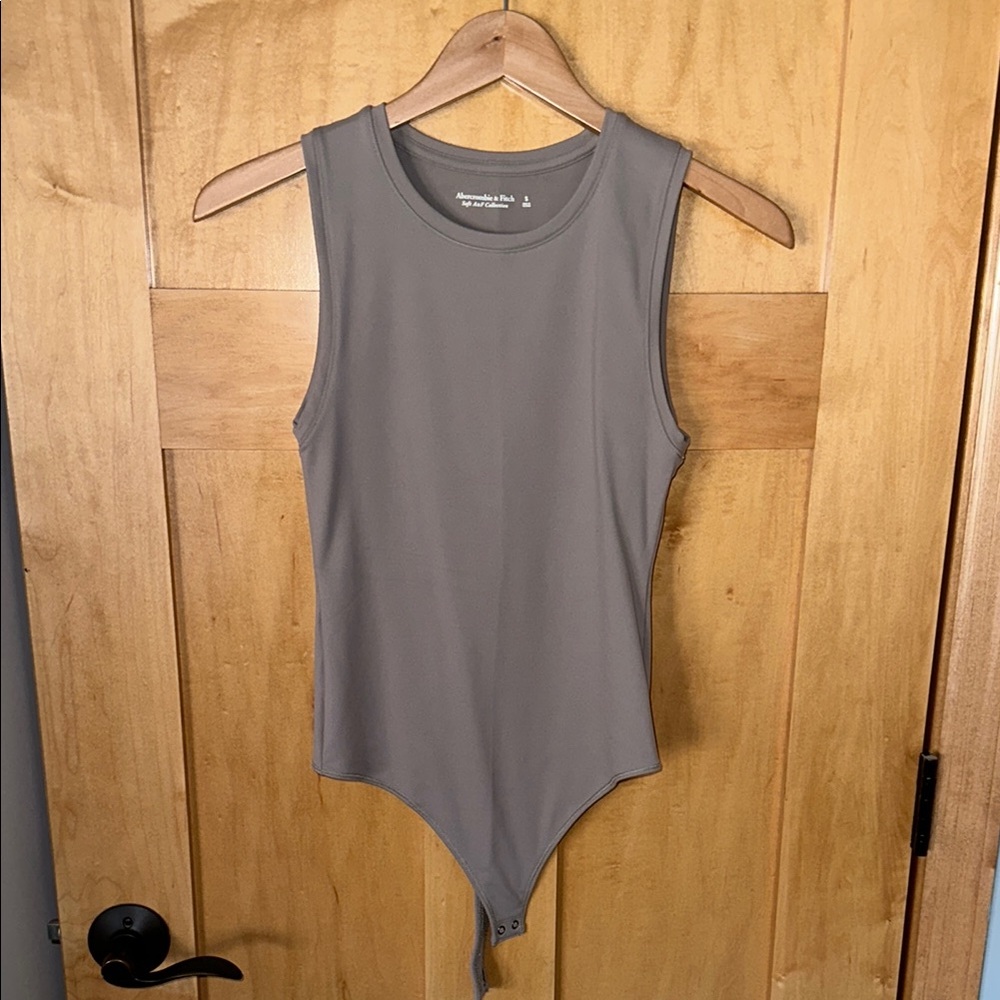Tan Abercrombie & Fitch Sleeveless Bodysuit - new with tags!